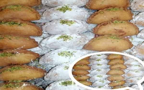 شیرینی قطاب و حاجی بادام